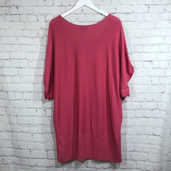 Lane Bryant pink top with buttons at the shoulders for design - Picture 6 of 8